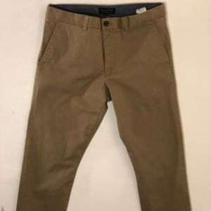 Banana Republic - Fulton Skinny Chinos - Tan 34x32